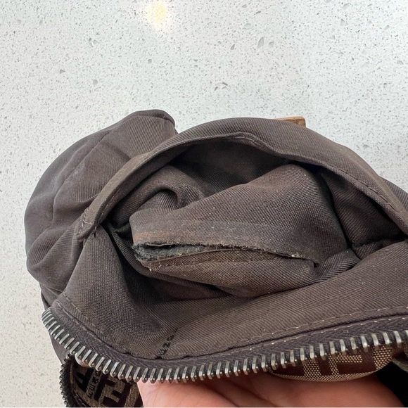 Authentic Fendi Zucca Pochette - Picture 16 of 16